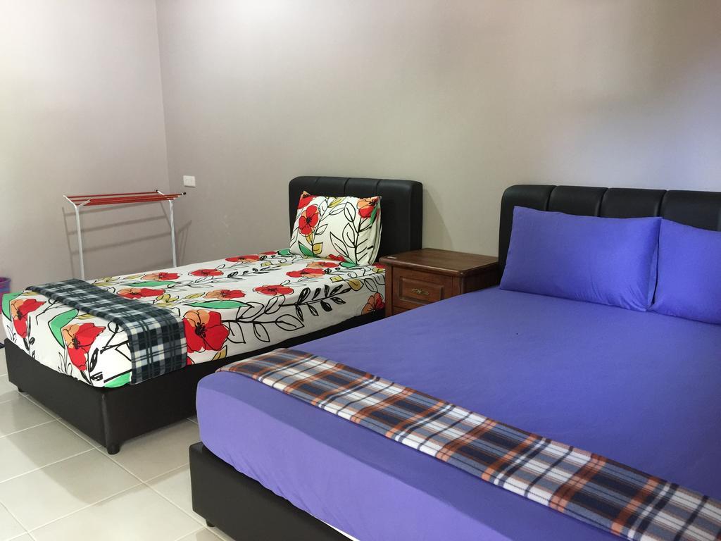 Harmony Guesthouse Sdn Bhd Padang Mat Sirat Buitenkant foto