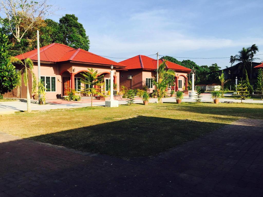 Harmony Guesthouse Sdn Bhd Padang Mat Sirat Buitenkant foto