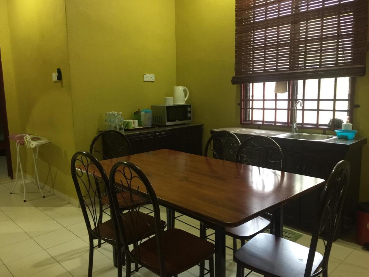 Harmony Guesthouse Sdn Bhd Padang Mat Sirat Buitenkant foto