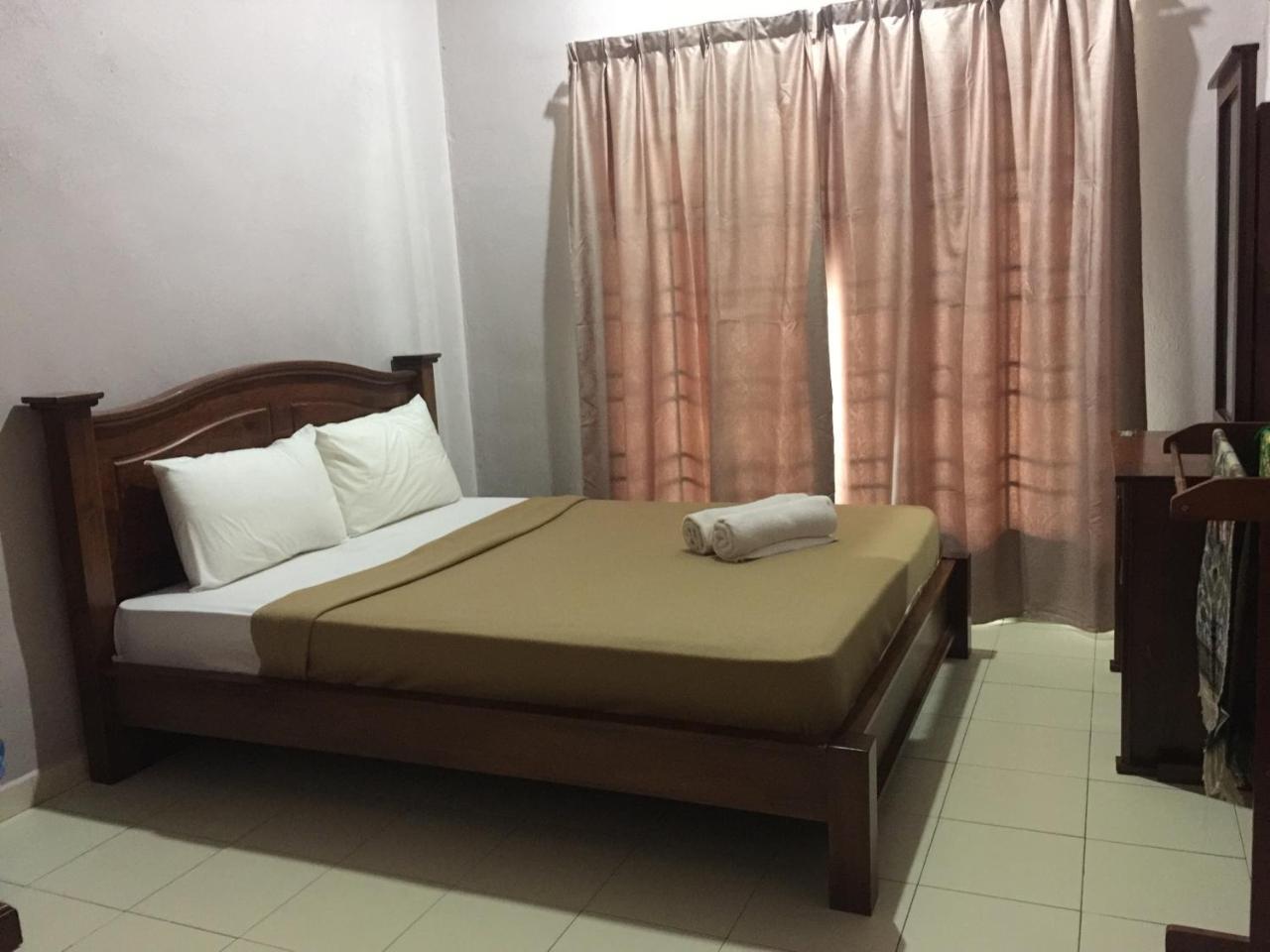 Harmony Guesthouse Sdn Bhd Padang Mat Sirat Buitenkant foto